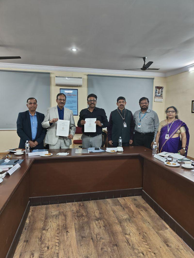  CCOE SIGNS MoUs WITH JB EDUCATION SOCIETY COLLEGES